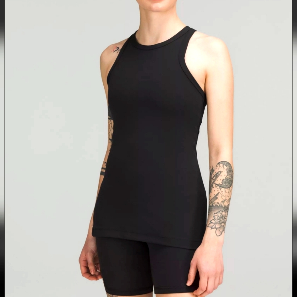 Lululemon Align hip length razorback